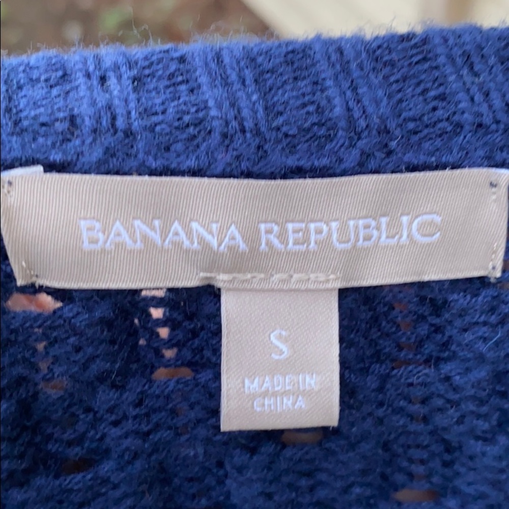 Banana Republic Women’s Sweater 🍂 - Picture 3 of 3